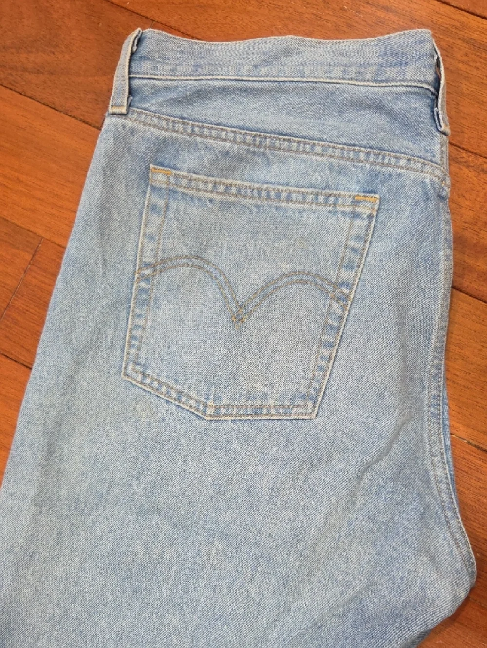 Levi's Light Blue Distressed Straight-Leg Jeans - Picture 6 of 9